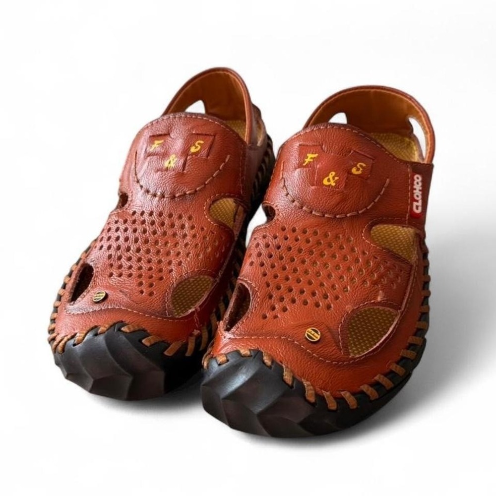 CLOHOO Mens Leather Fisherman Sandals Brown‎ Perforated Slip On Size 42 - Picture 2 of 7
